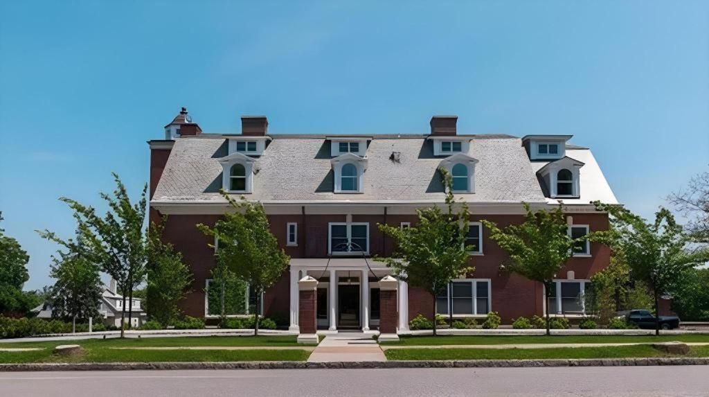 เดอะจอร์จ มอนต์แคลร์ Hotel Montclair ภายนอก รูปภาพ