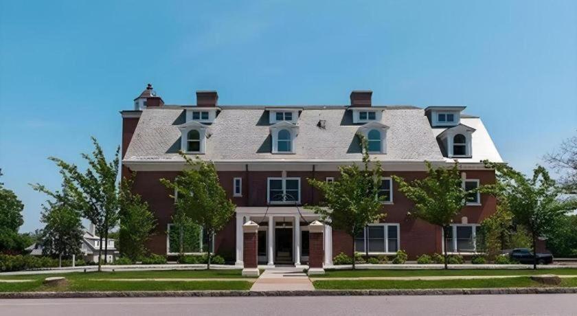 เดอะจอร์จ มอนต์แคลร์ Hotel Montclair ภายนอก รูปภาพ